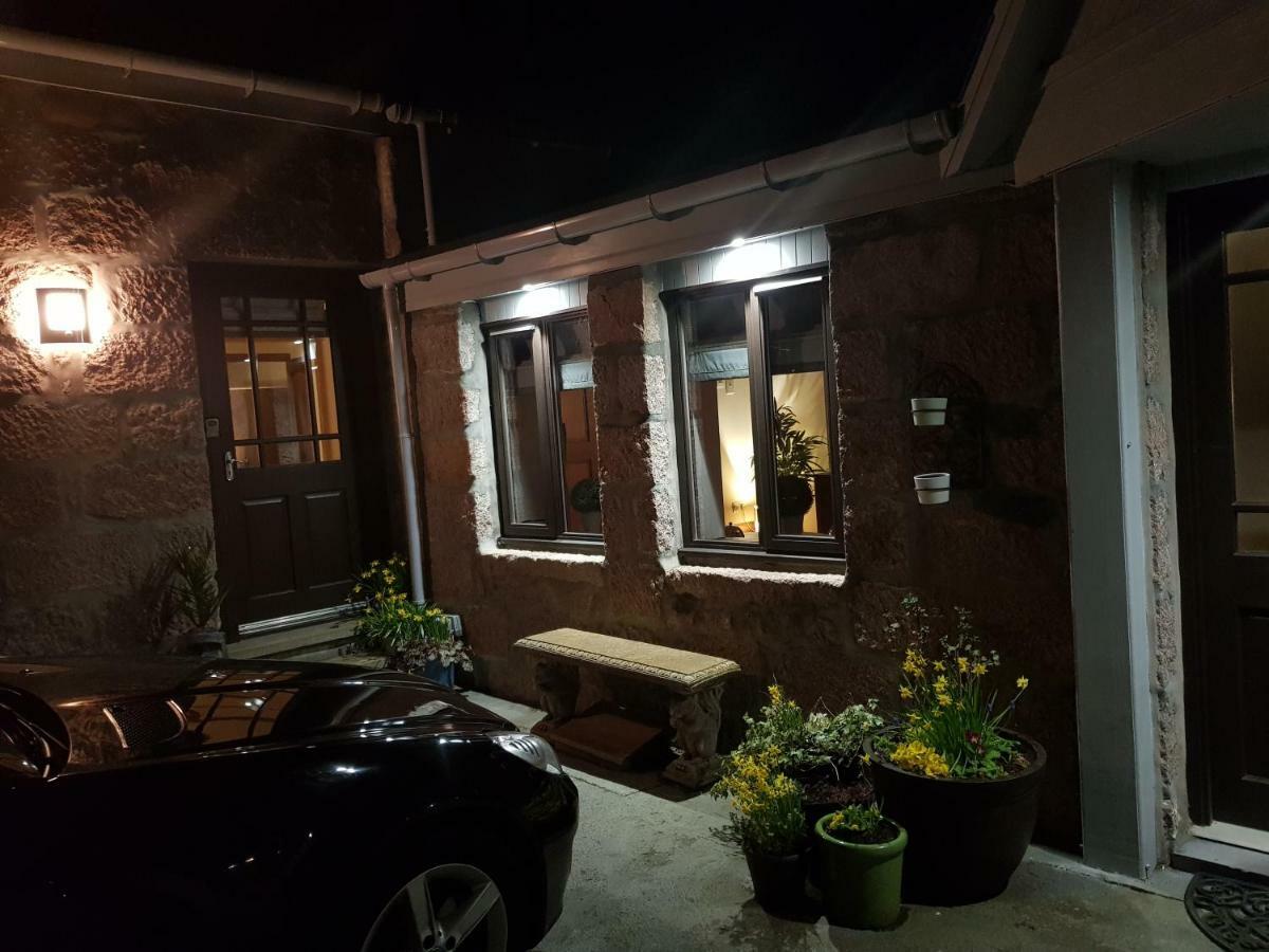 The Smiddy Suite Ellon Bagian luar foto