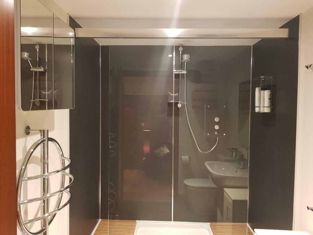 The Smiddy Suite Ellon Bagian luar foto