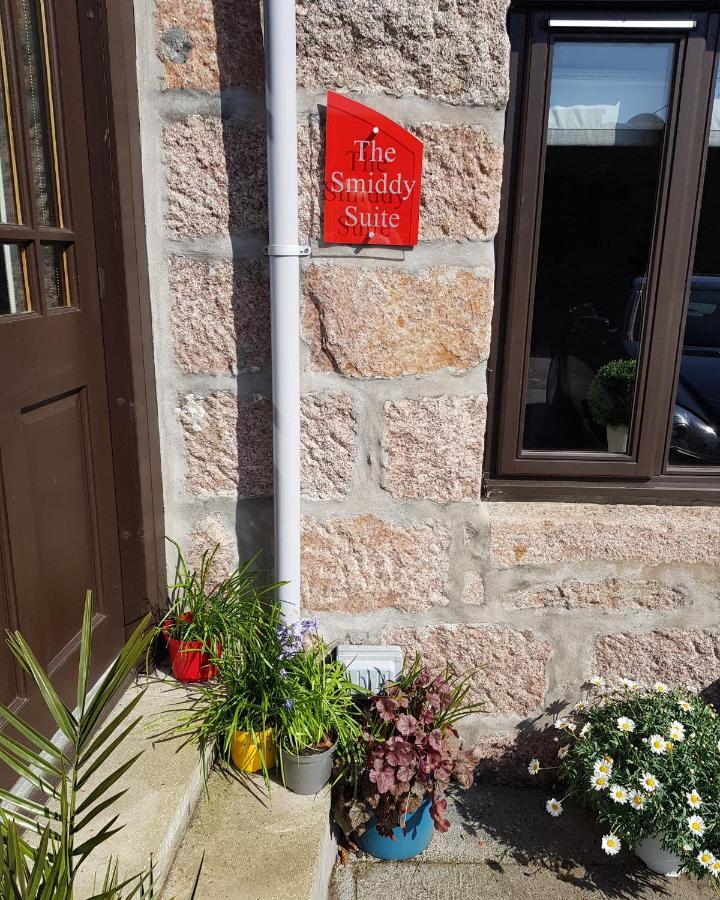 The Smiddy Suite Ellon Bagian luar foto